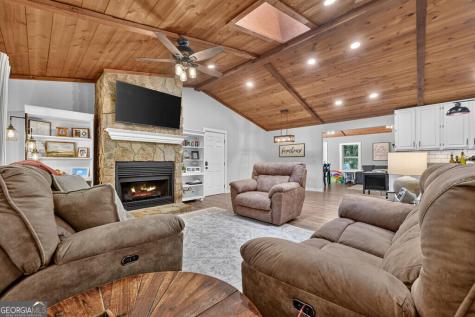 46 White Oak Drive Talking Rock GA 30175