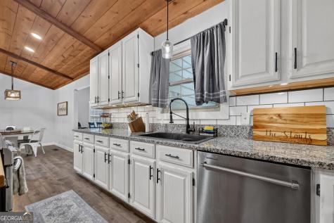 46 White Oak Drive Talking Rock GA 30175