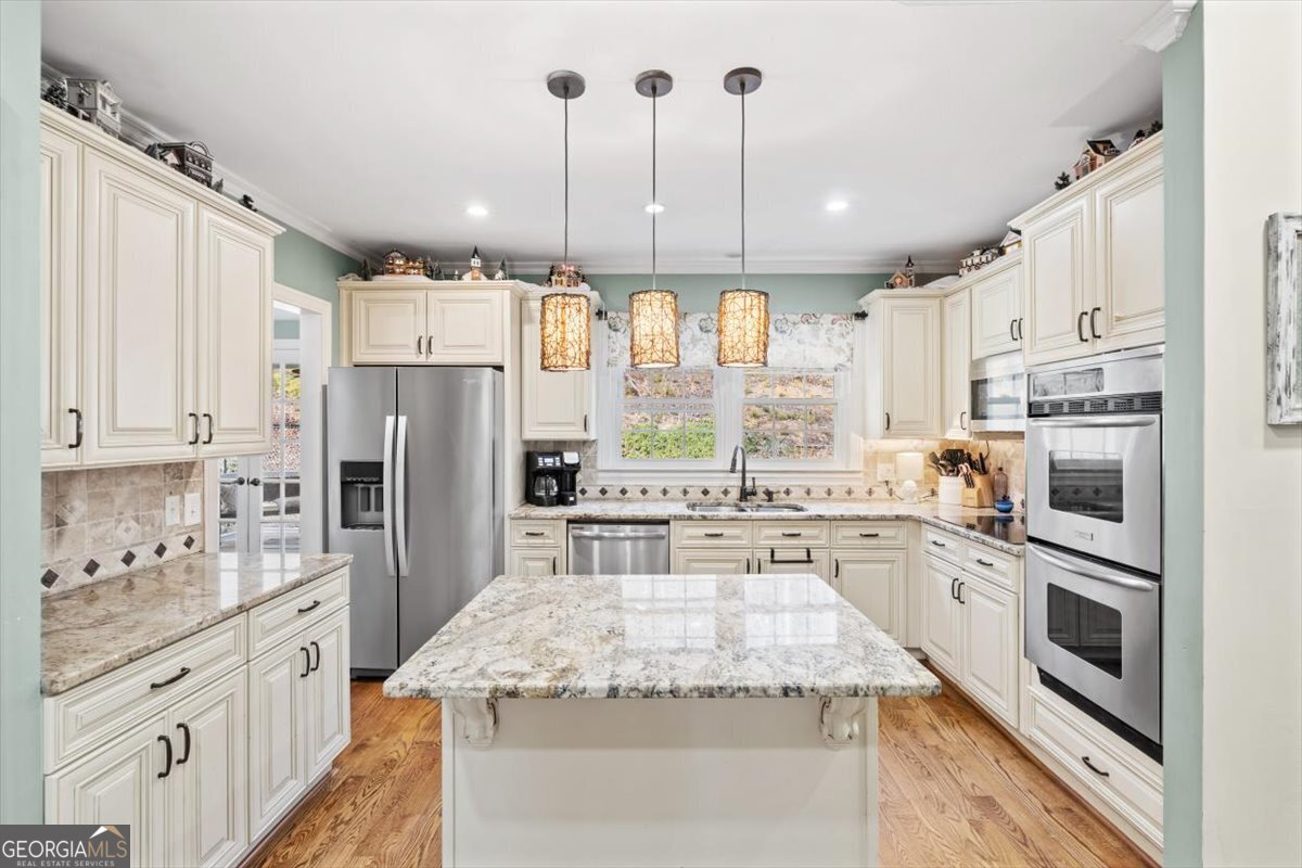 20 Pine Valley Road SW Rome GA 30165