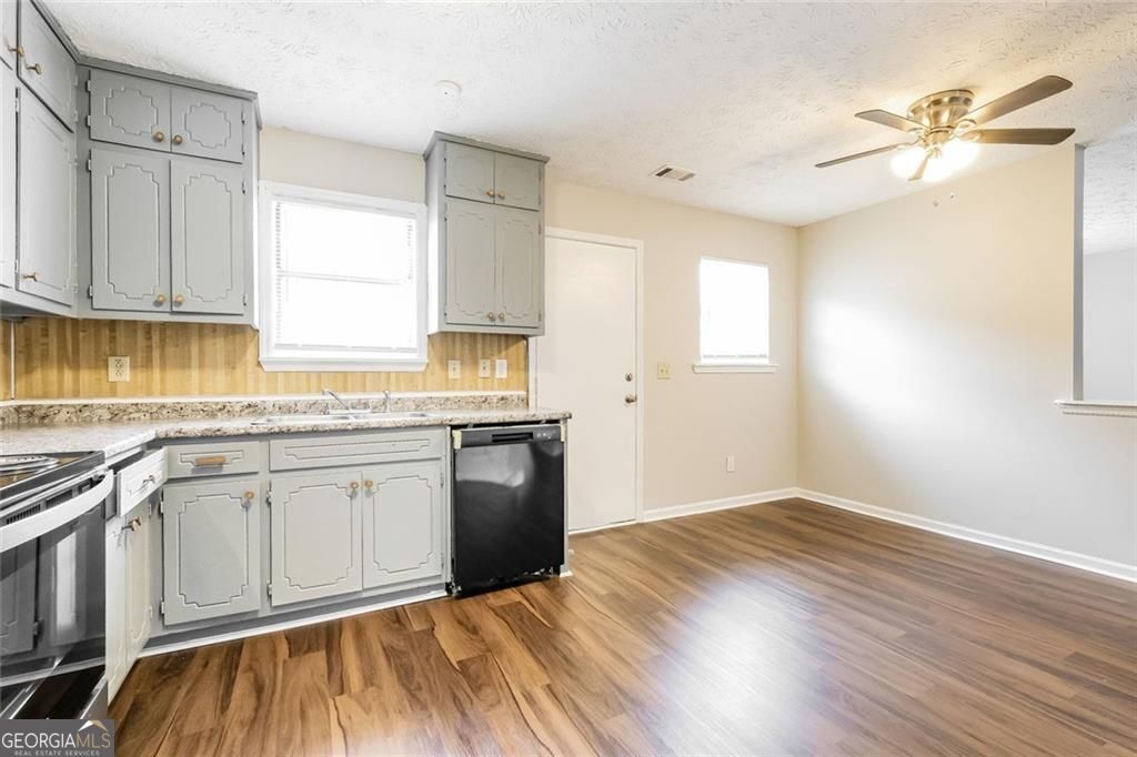 6368 Steepleridge Court Riverdale GA 30296