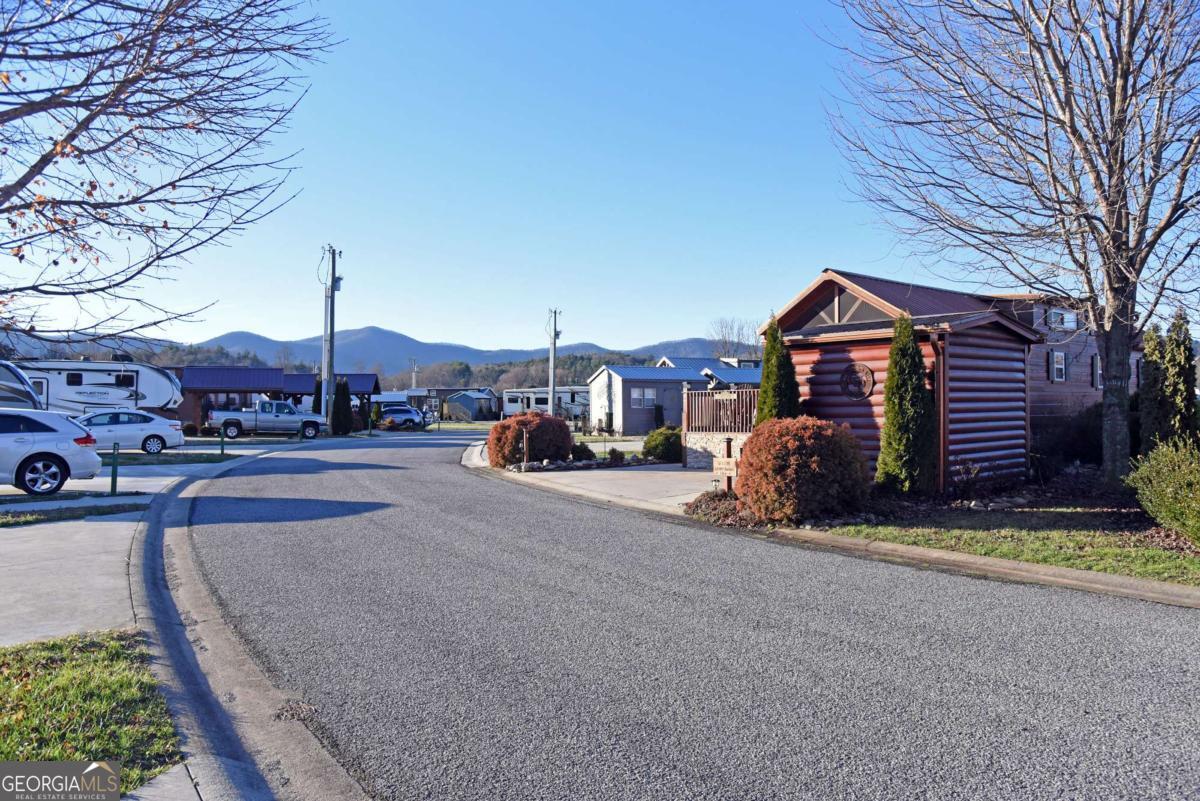52 Foggy Mountain Road Blairsville GA 30512