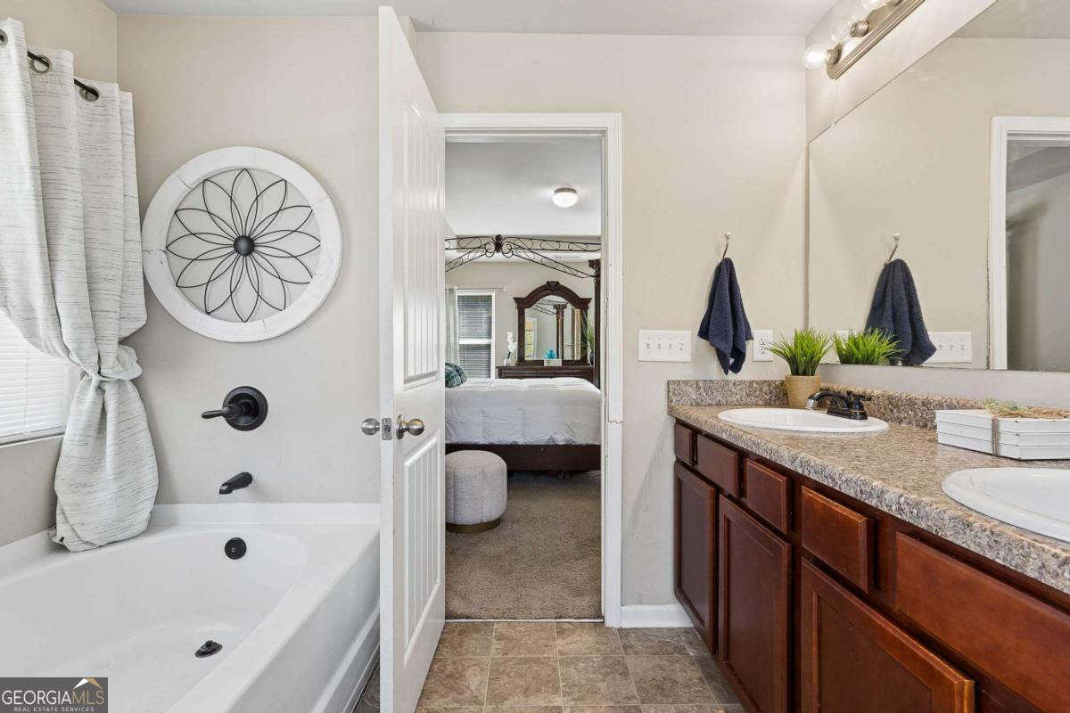 78 Valley Brook Court Dallas GA 30132