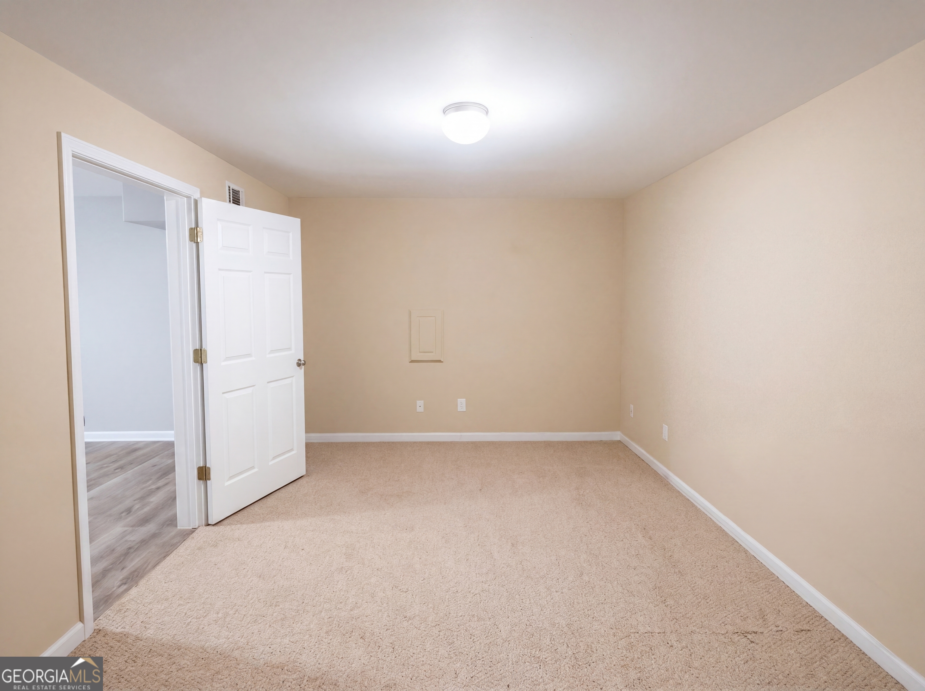 8111 Crestview Drive SE Covington GA 30014