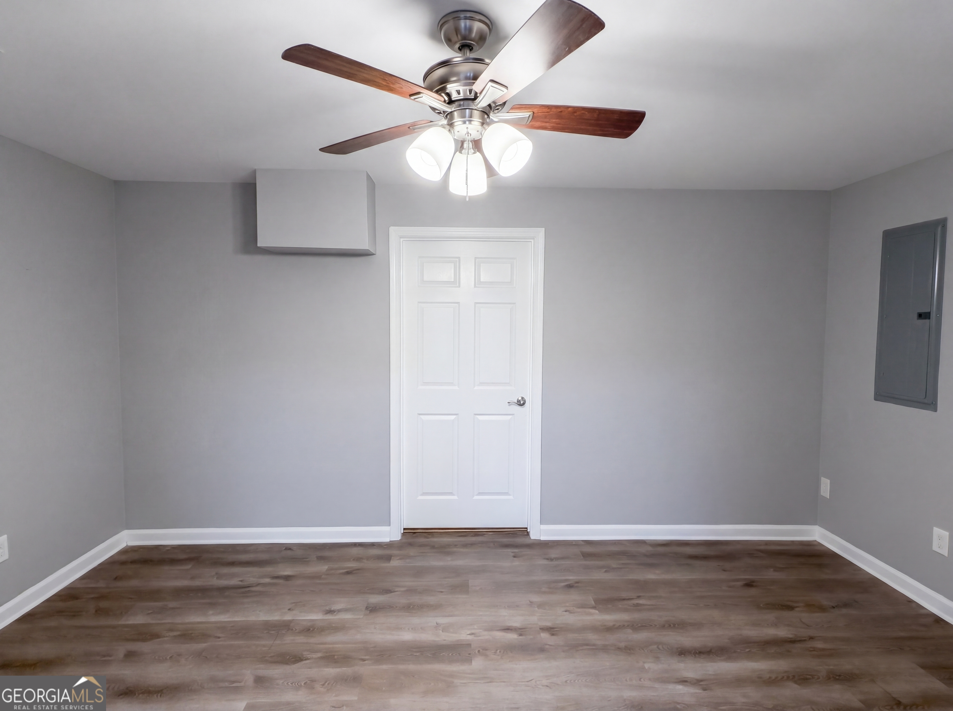 8111 Crestview Drive SE Covington GA 30014