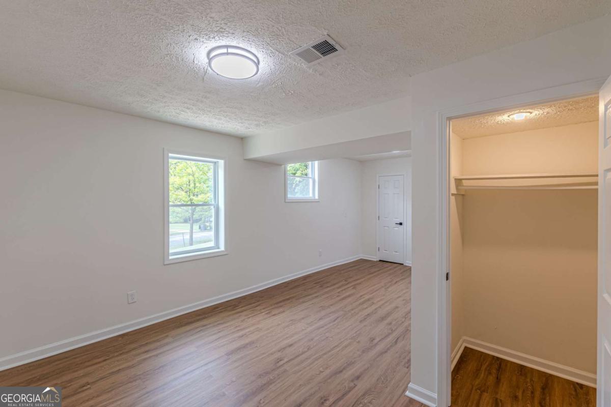 8285 Hemlock Drive Jonesboro GA 30238
