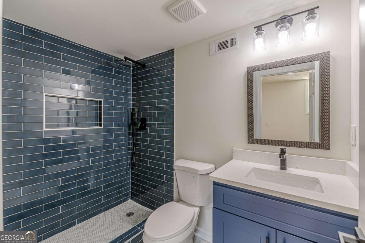 8285 Hemlock Drive Jonesboro GA 30238