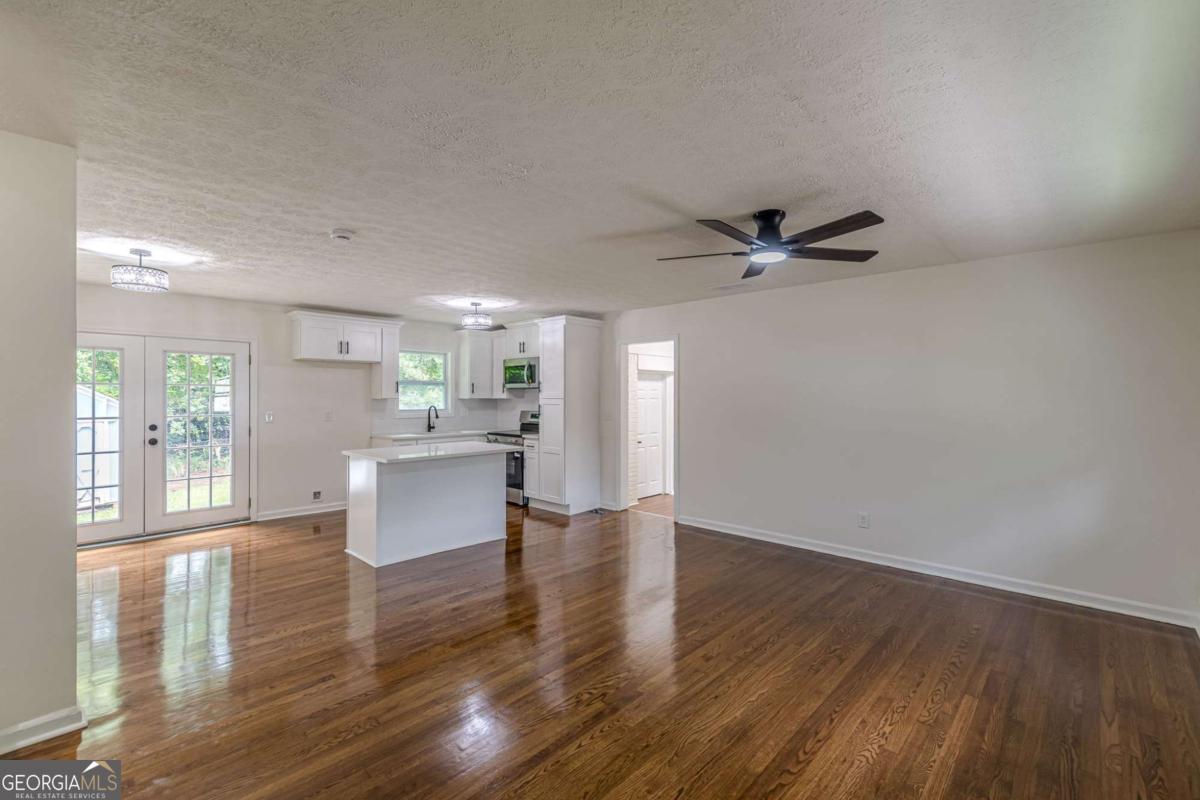8285 Hemlock Drive Jonesboro GA 30238