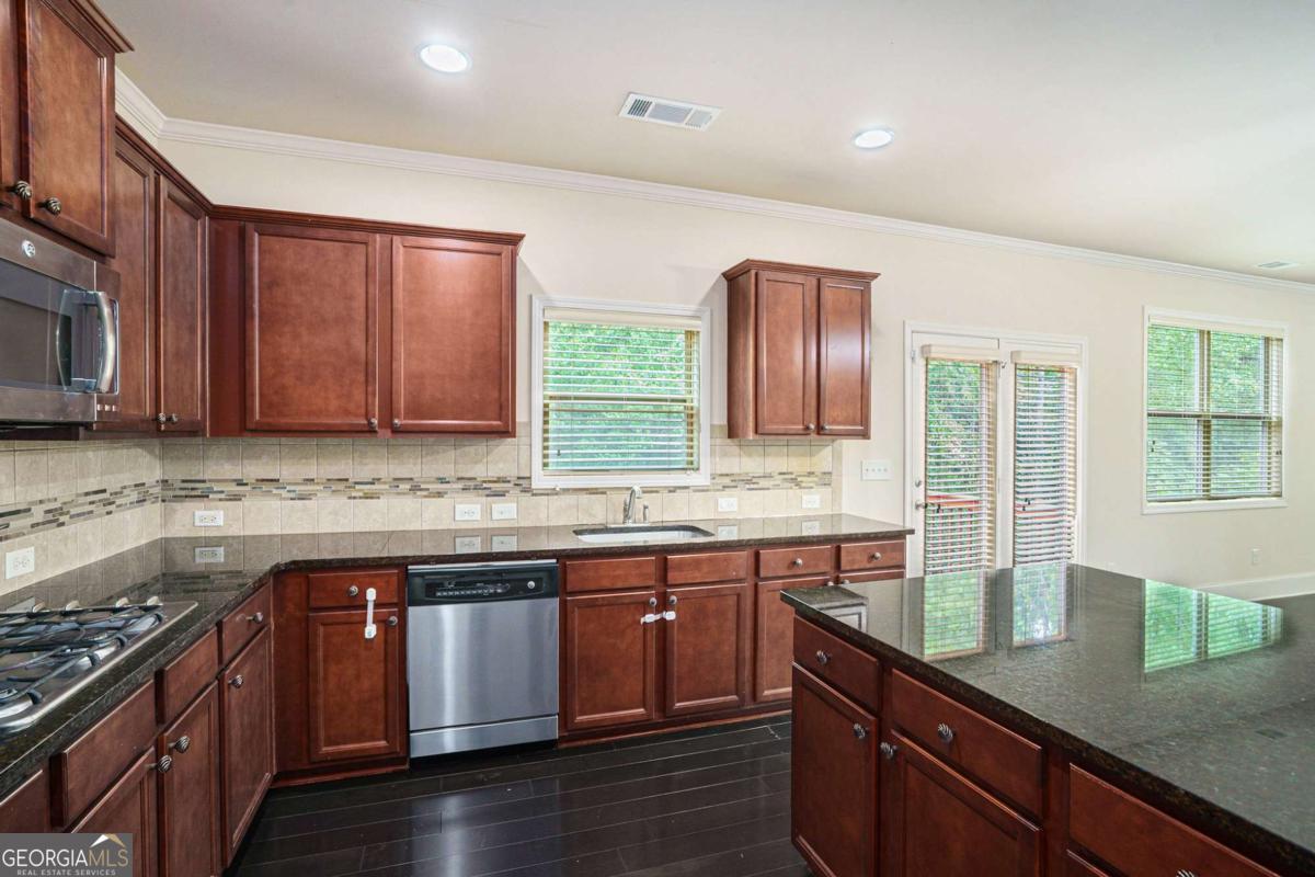 337 Liberty Drive Acworth GA 30102