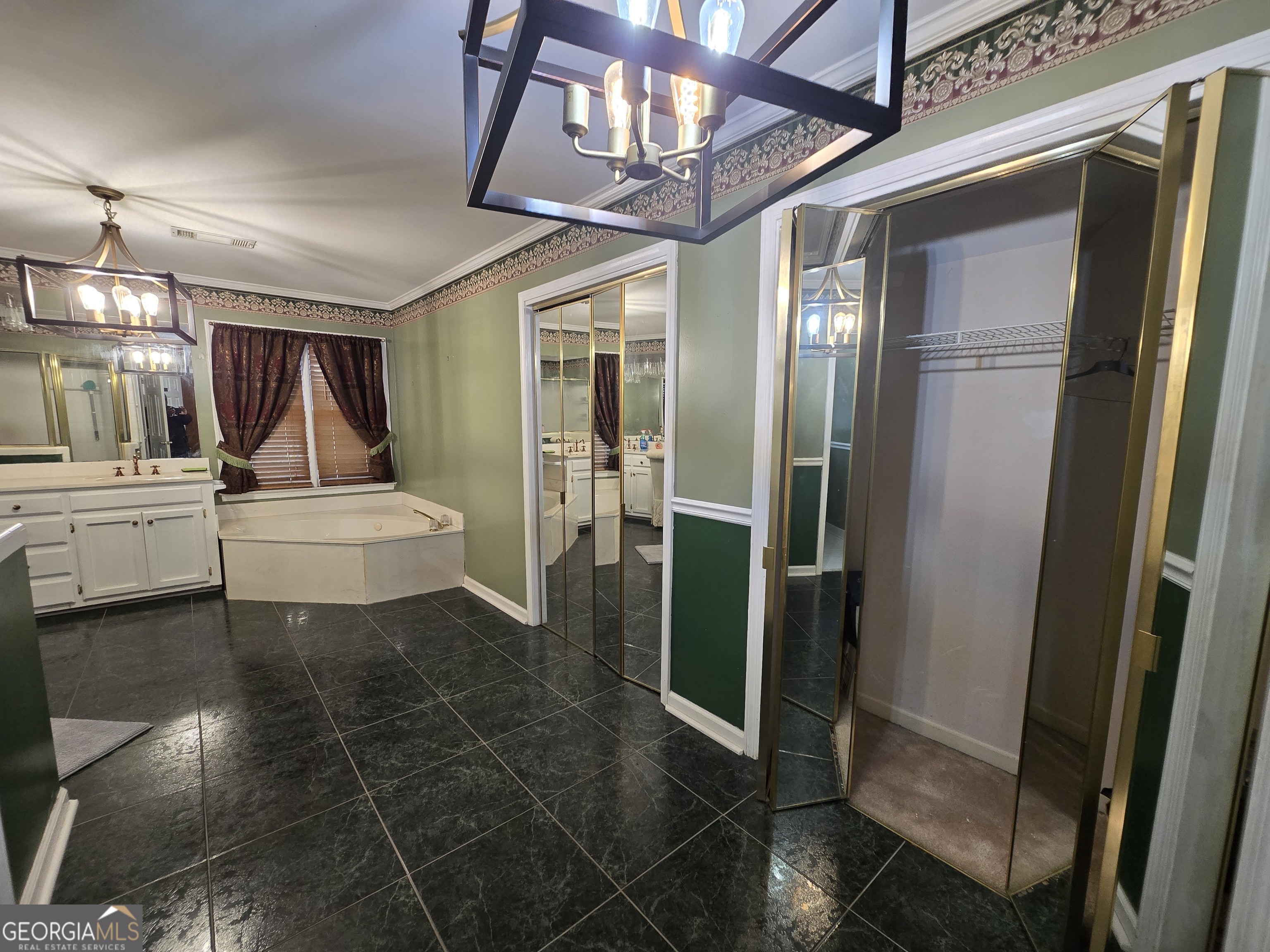 7336 Waters Edge Drive Stone Mountain GA 30087