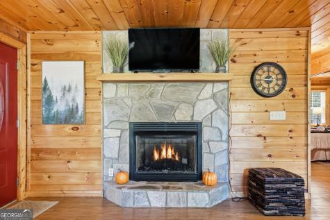25 Foster Lane Morganton GA 30560