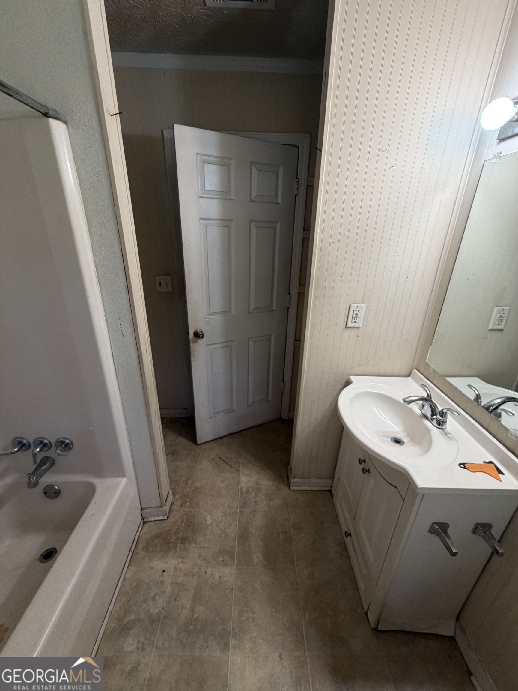 328 Ronthor Drive Social Circle GA 30025