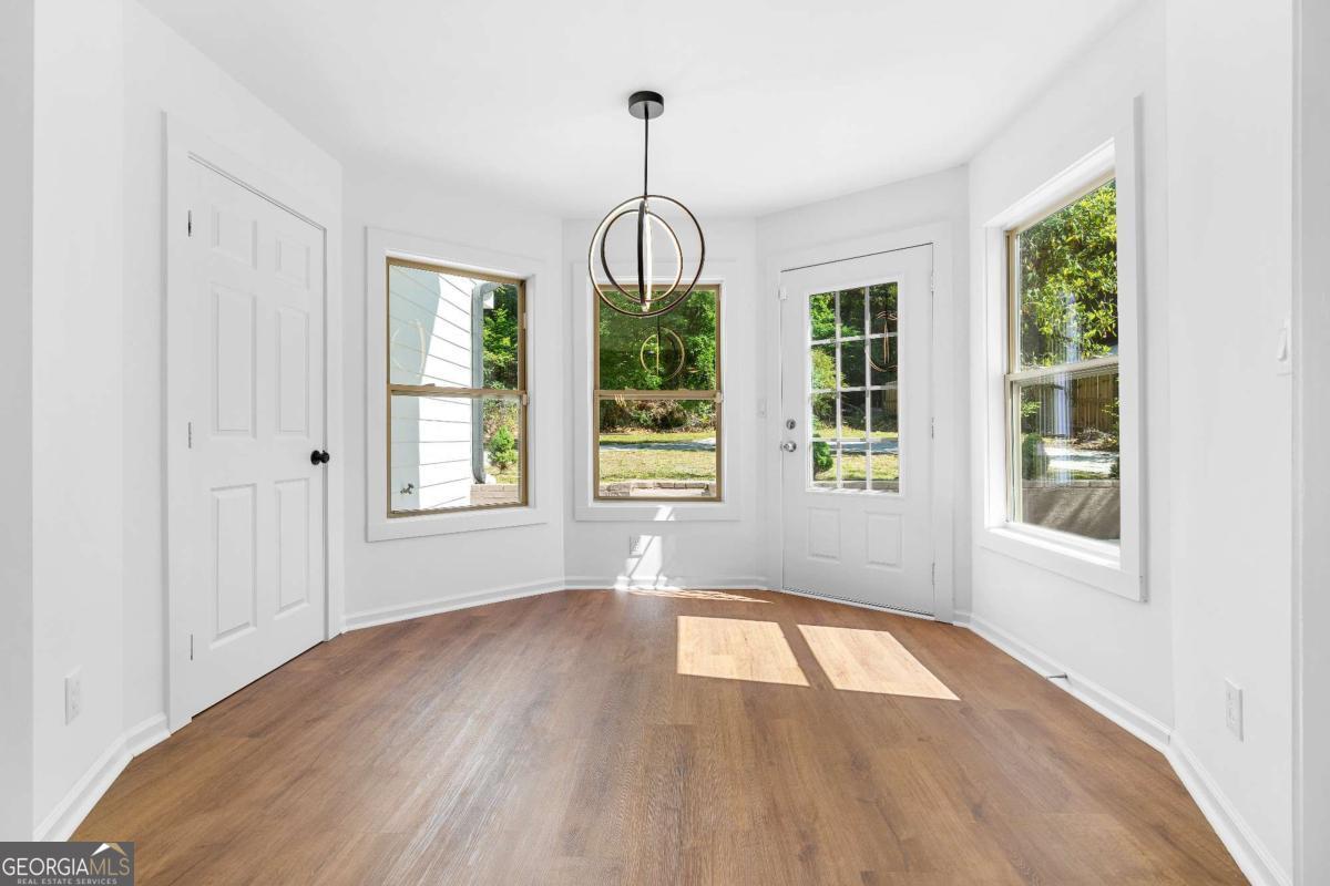 1689 Derry Avenue SW Atlanta GA 30310