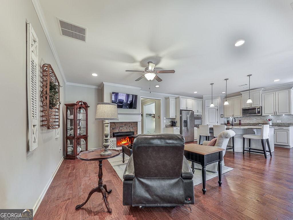 314 Laurel Lookout Hills Canton GA 30114