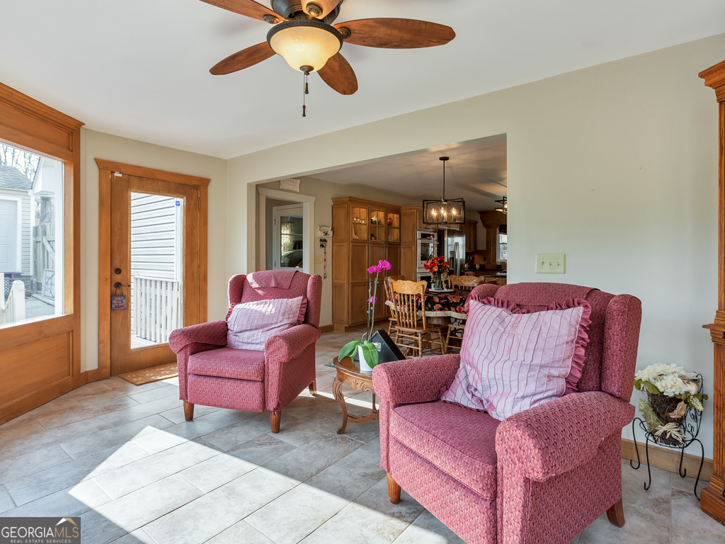 31 Fawn Lake Trail NE White GA 30184