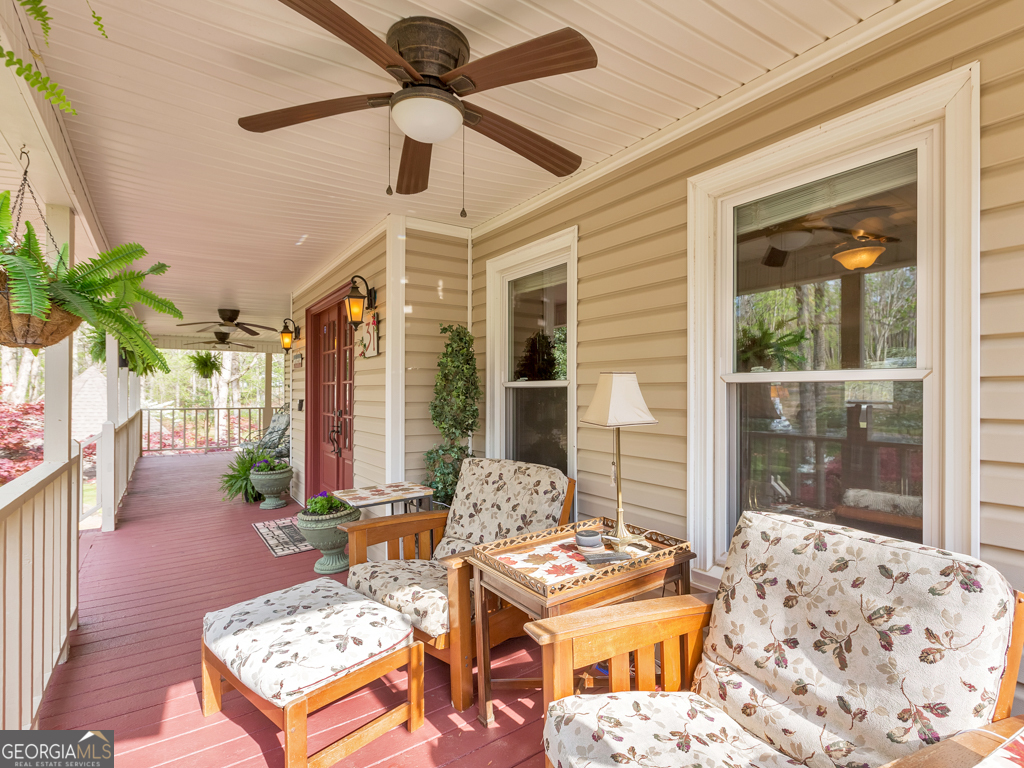 31 Fawn Lake Trail NE White GA 30184