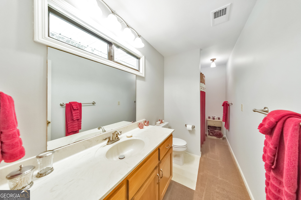 31 Fawn Lake Trail NE White GA 30184