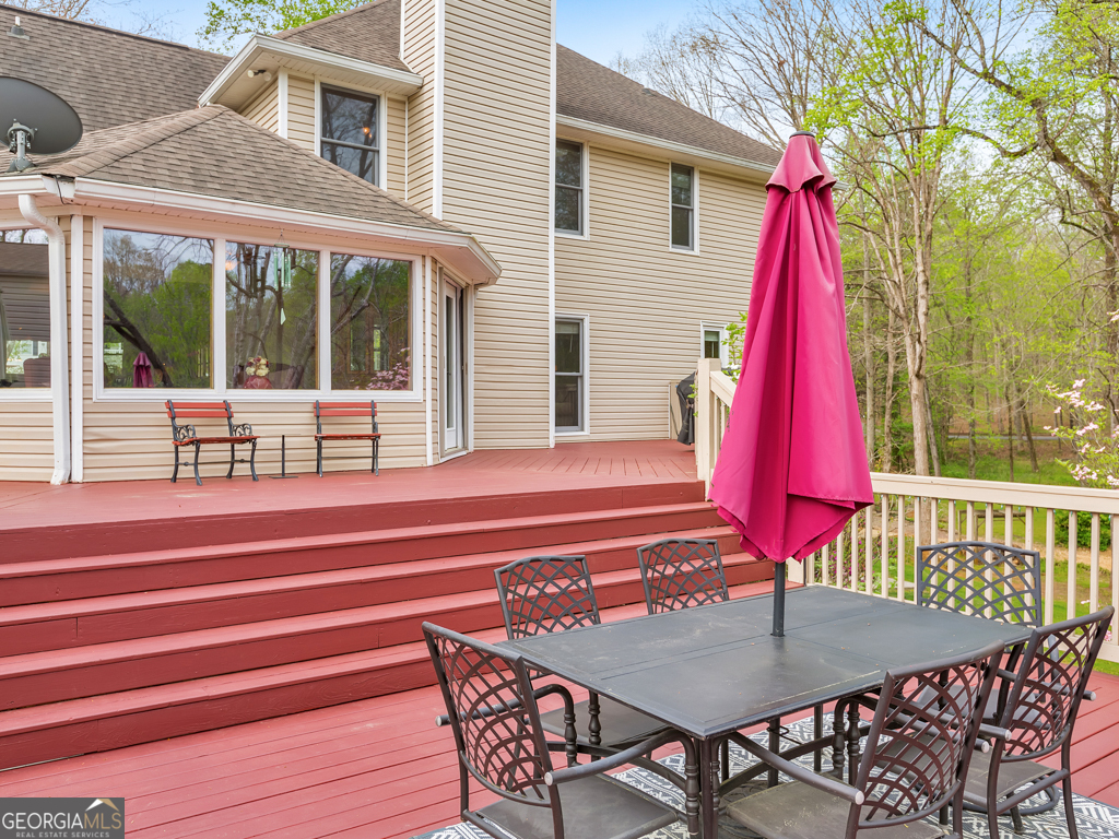 31 Fawn Lake Trail NE White GA 30184