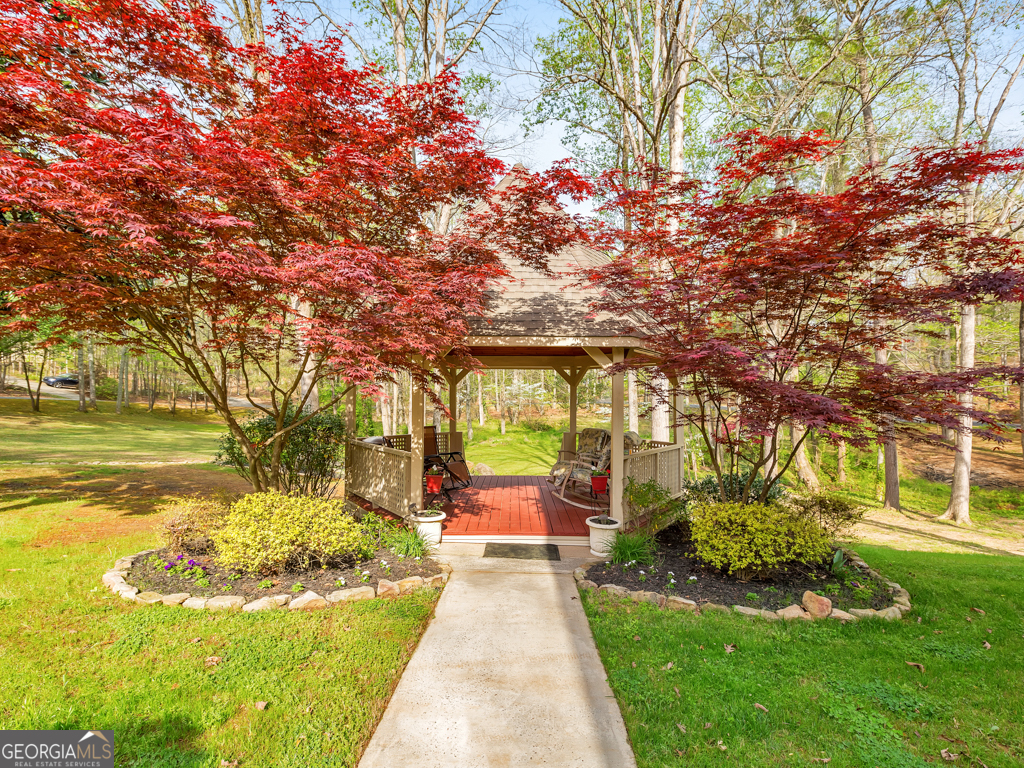 31 Fawn Lake Trail NE White GA 30184