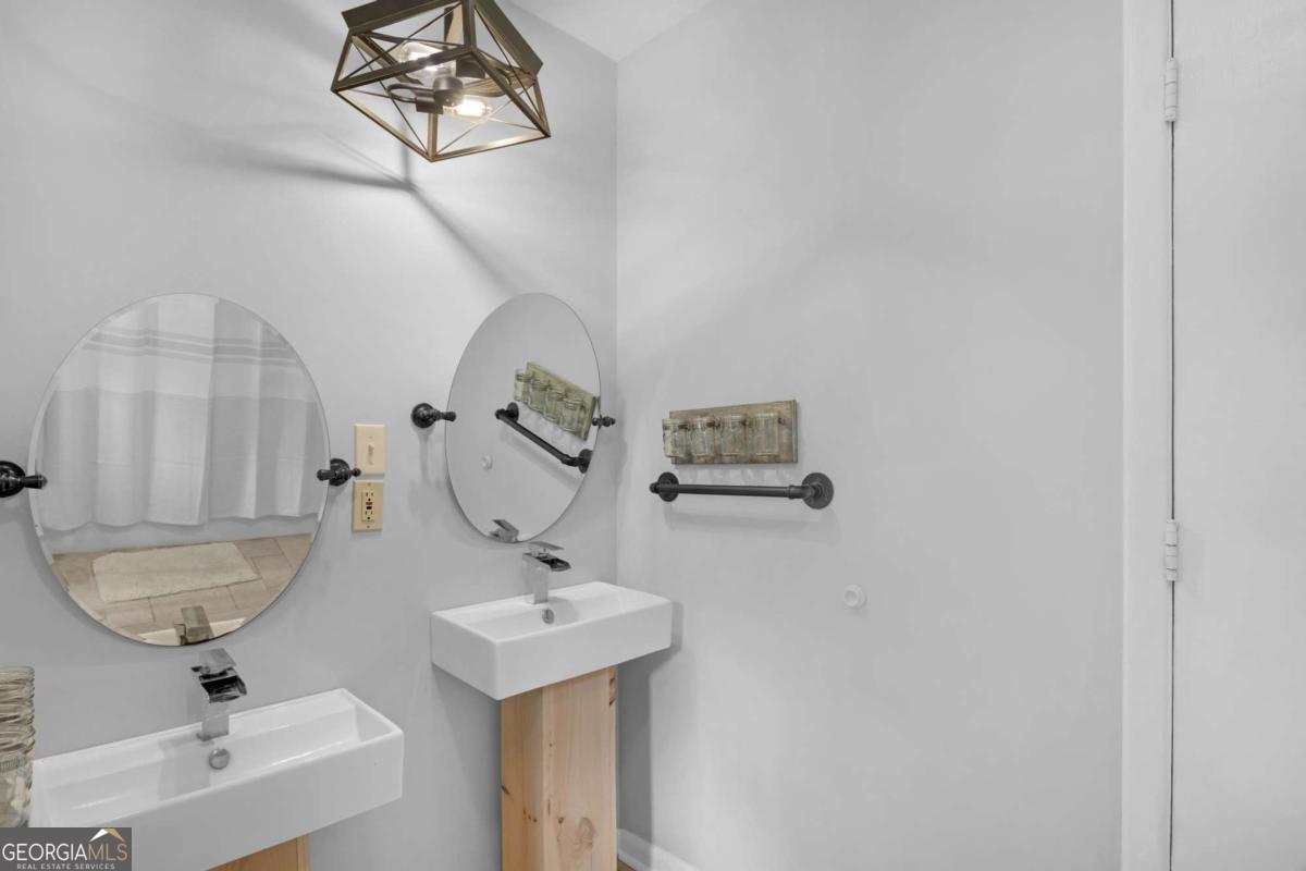 52 Romney Place Savannah GA 31406