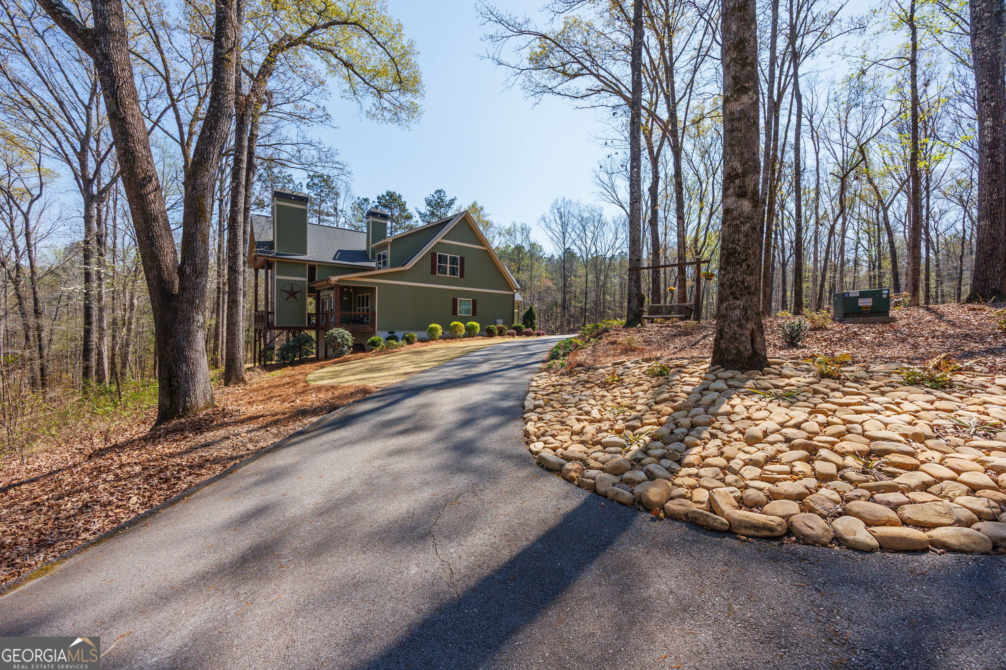 131 Woods Road Forsyth GA 31029