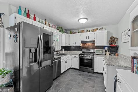 15 Indian Creek Lane Powder Springs GA 30127