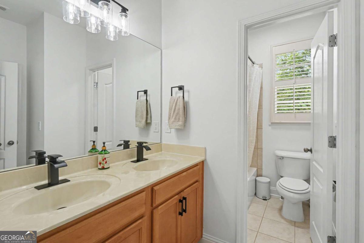 5028 Stefan Ridge Way Buford GA 30519