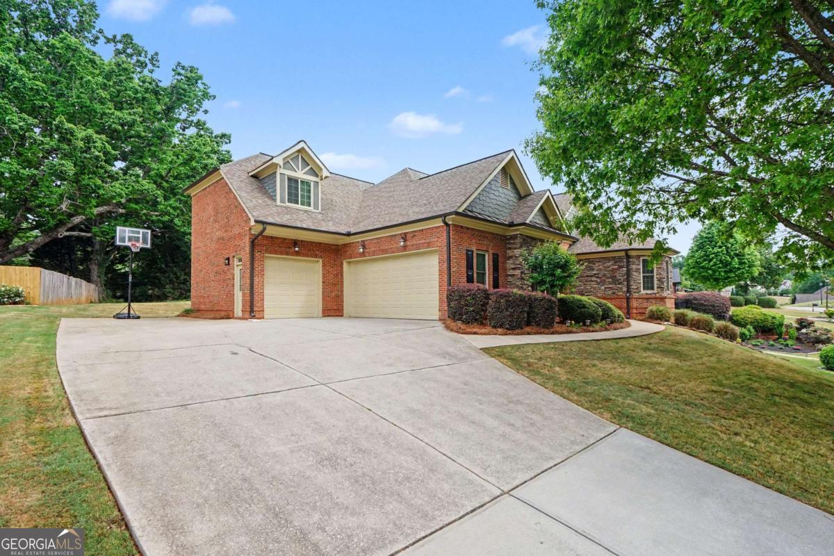 5028 Stefan Ridge Way Buford GA 30519