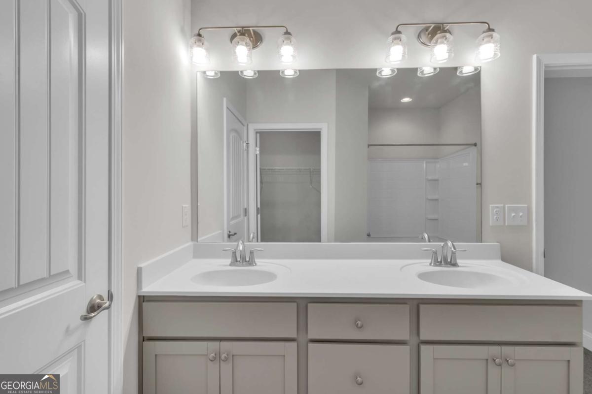 11963 Lovejoy Crossing Place Hampton GA 30228