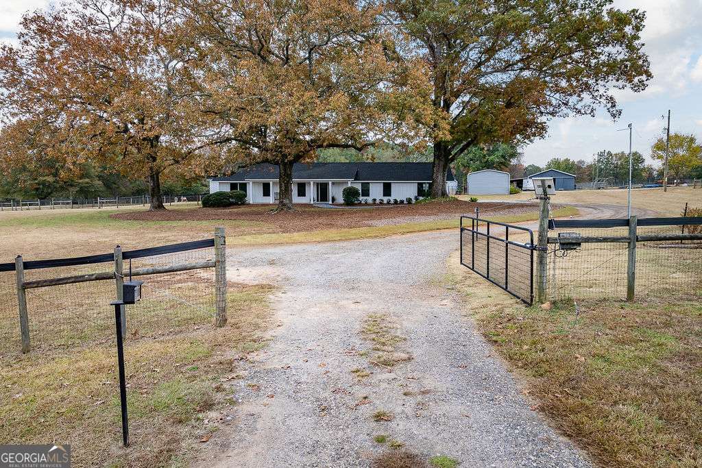 1410 Old Bishop Road Bishop GA 30621
