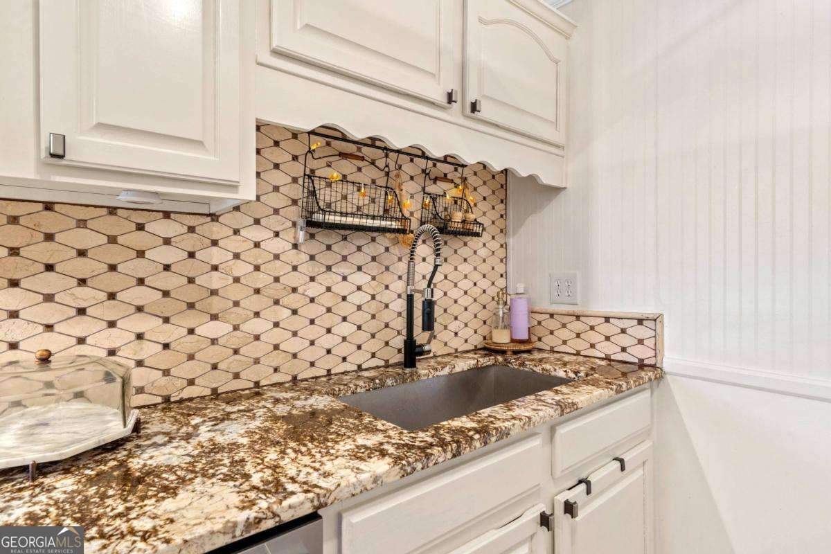107 Flatrock Circle Eatonton GA 31024