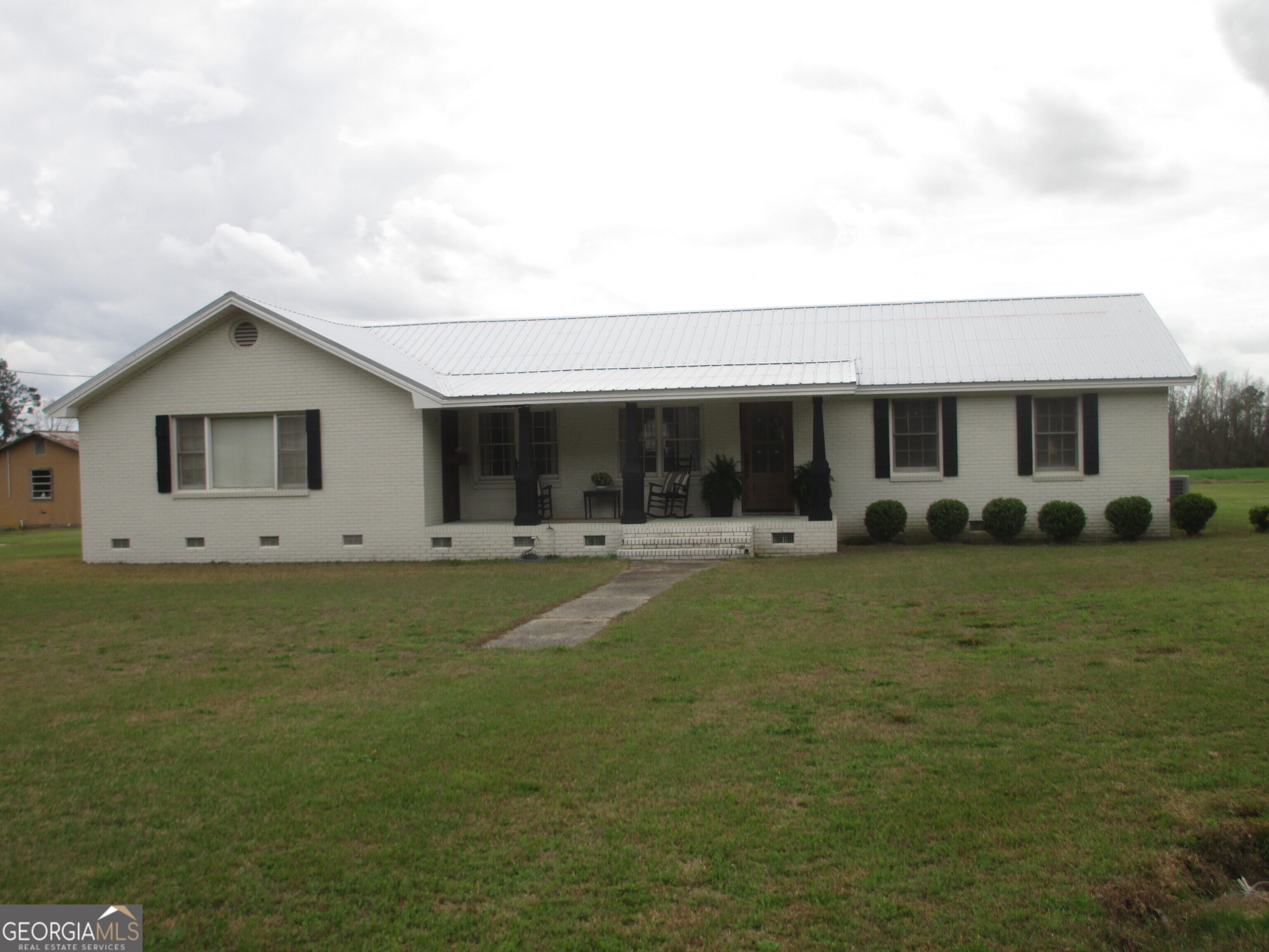 84 Comer Yawn Road Hazlehurst GA 31539