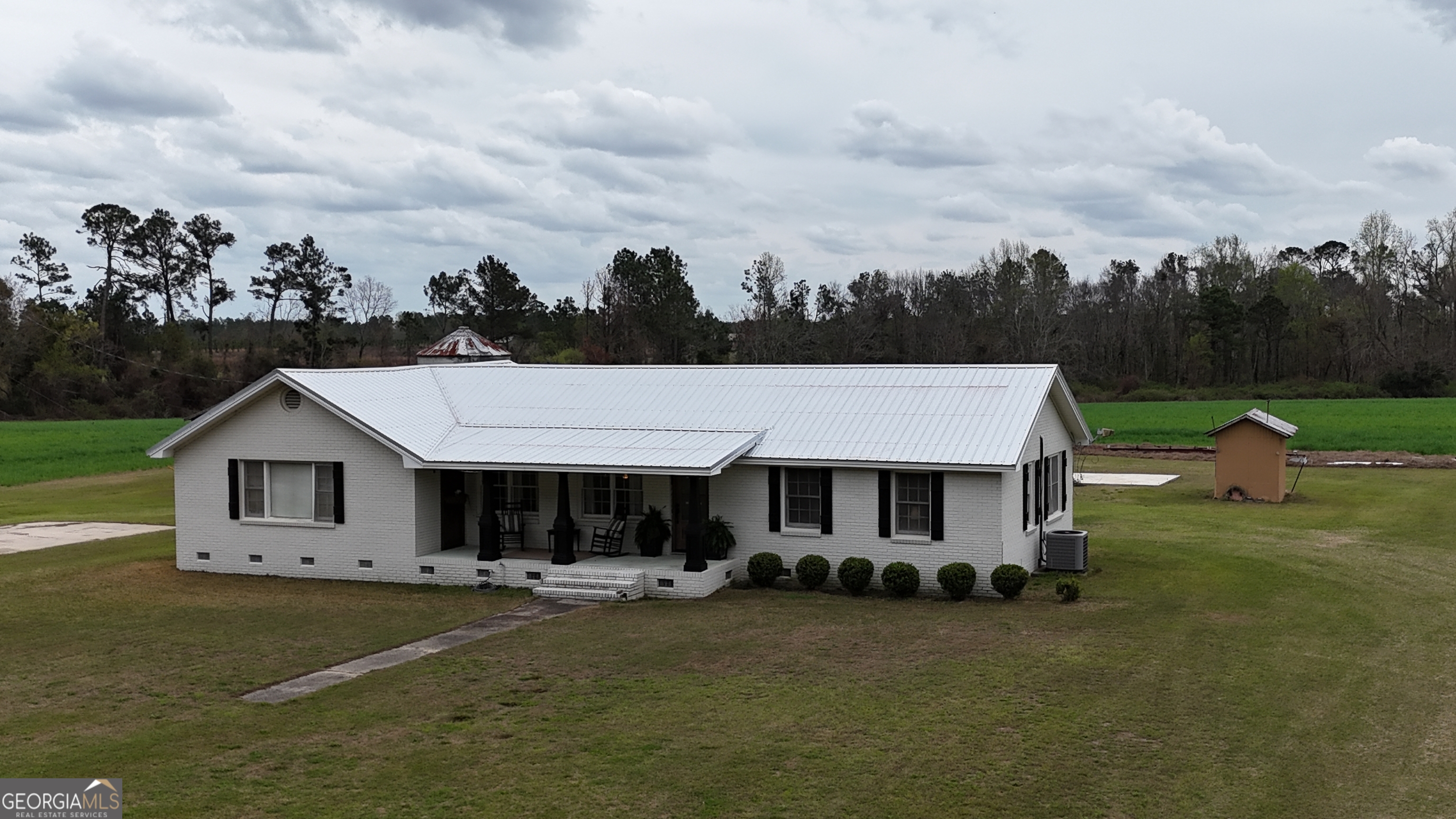 84 Comer Yawn Road Hazlehurst GA 31539