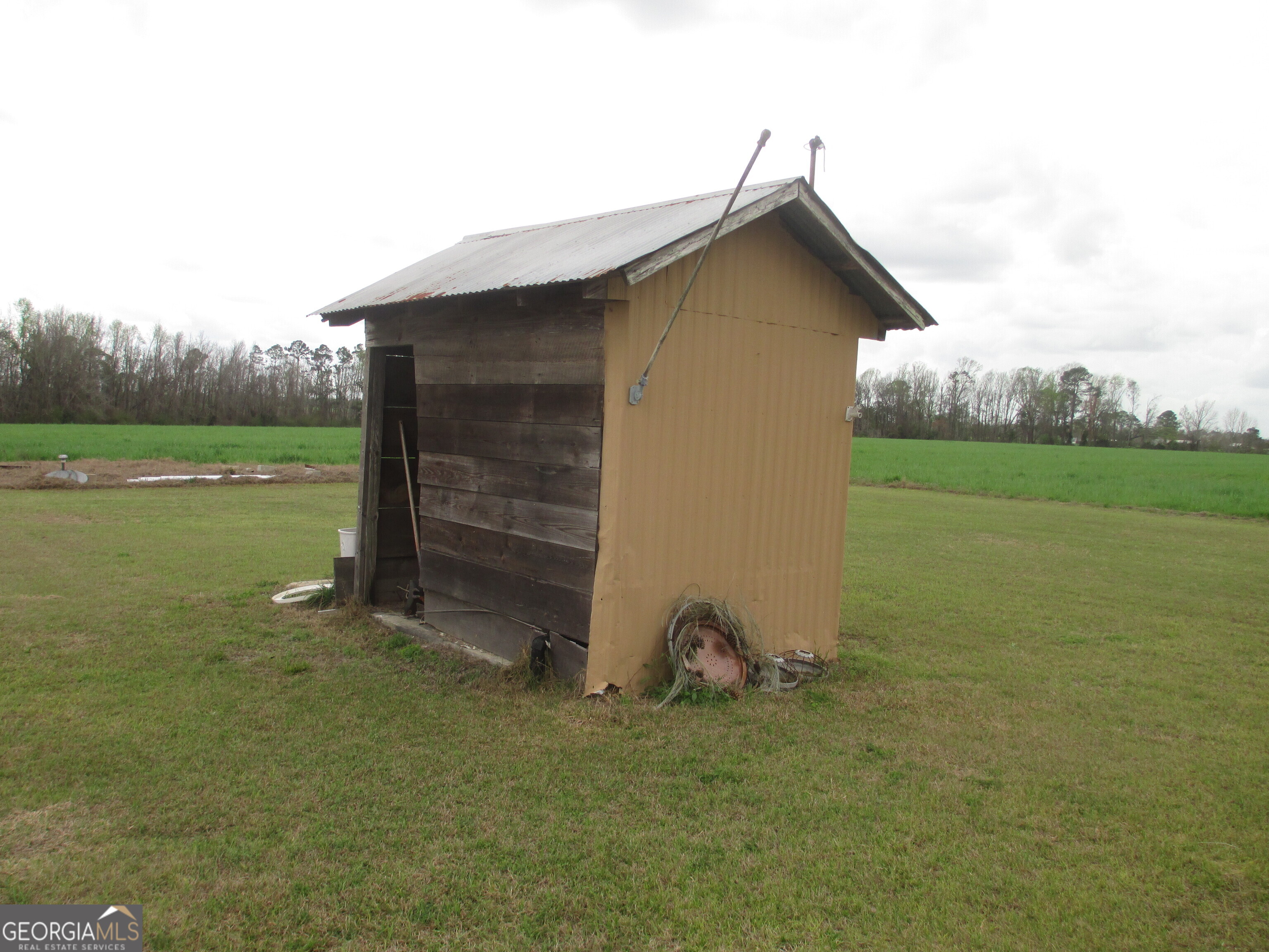 84 Comer Yawn Road Hazlehurst GA 31539