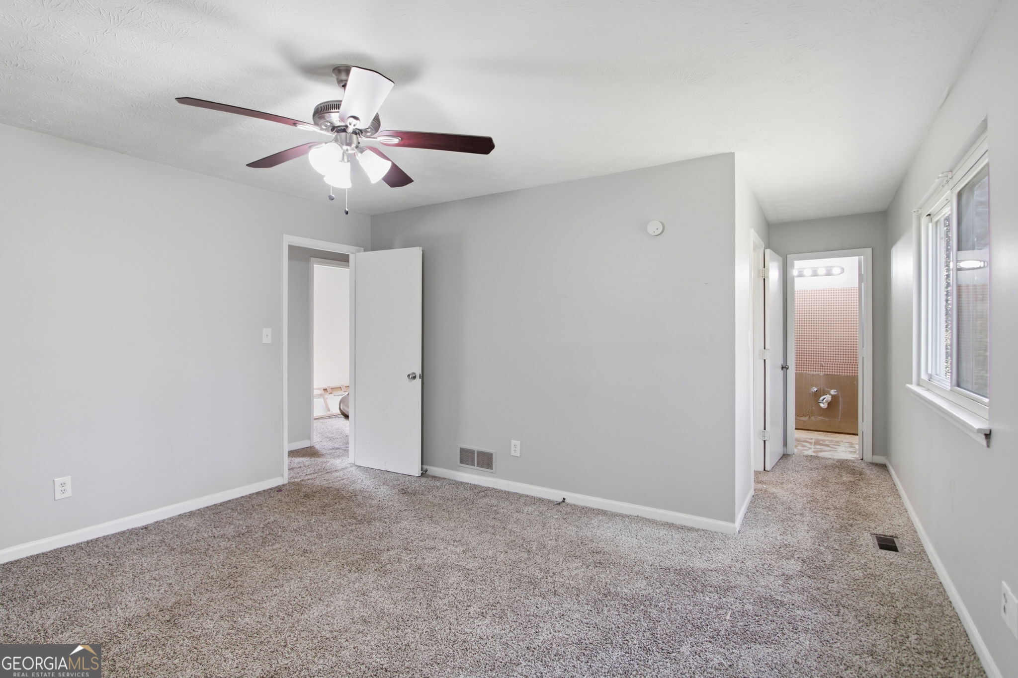 3292 Mixon Way Stone Mountain GA 30087