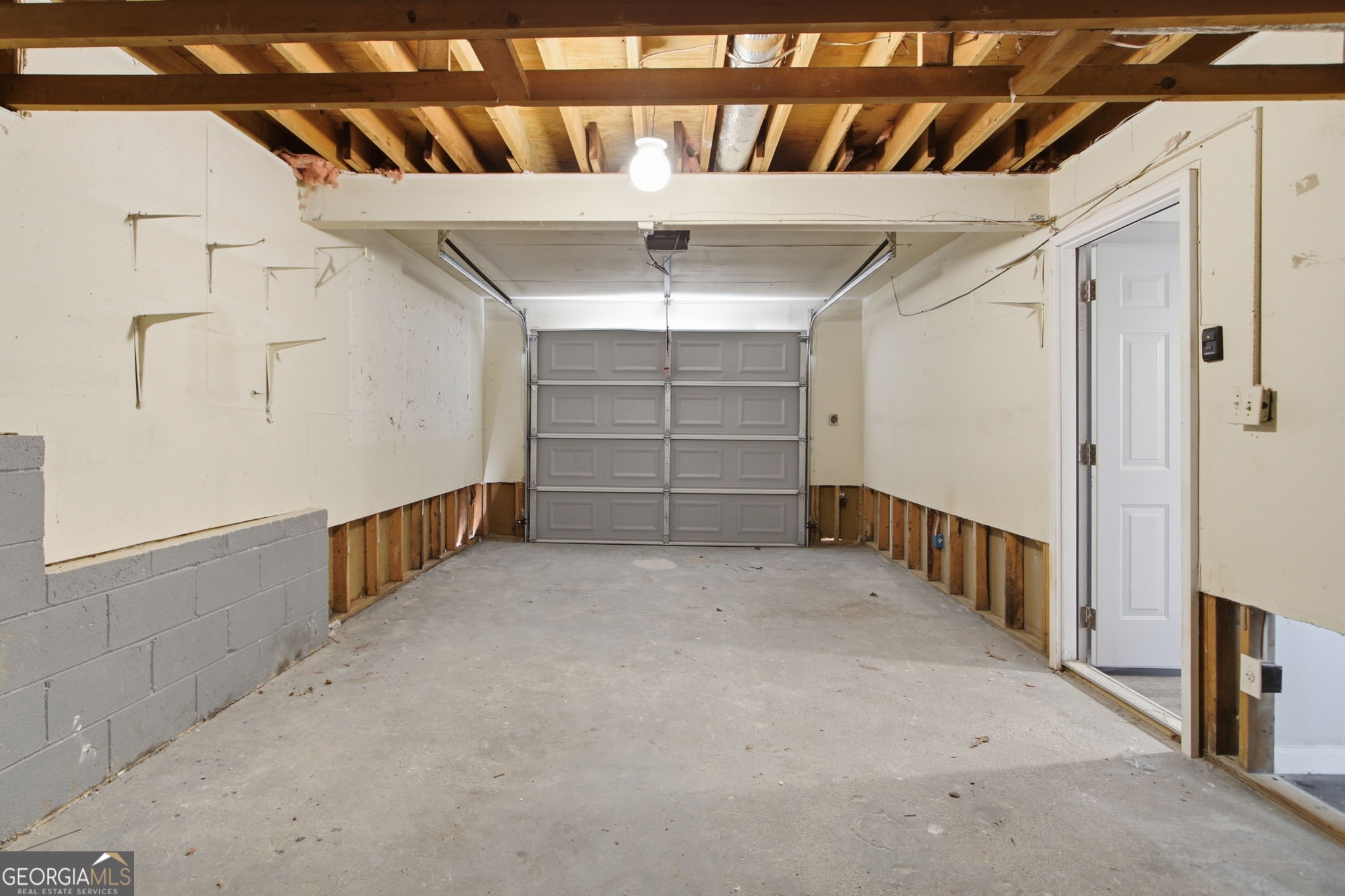 3292 Mixon Way Stone Mountain GA 30087