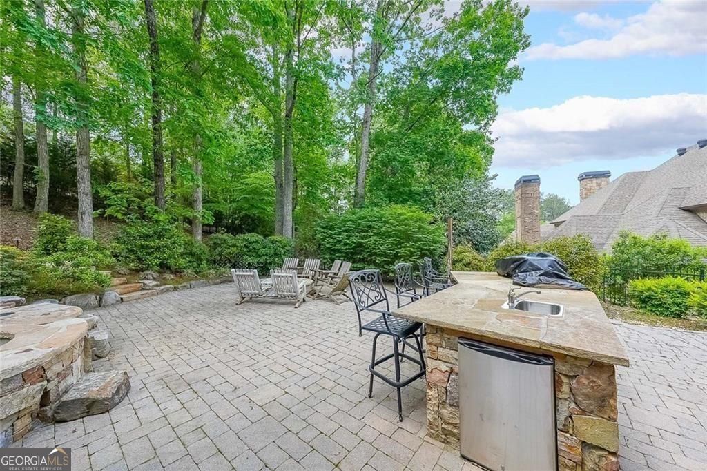 3915 Merriweather Woods Johns Creek GA 30022