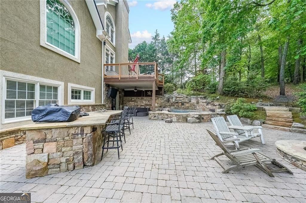 3915 Merriweather Woods Johns Creek GA 30022