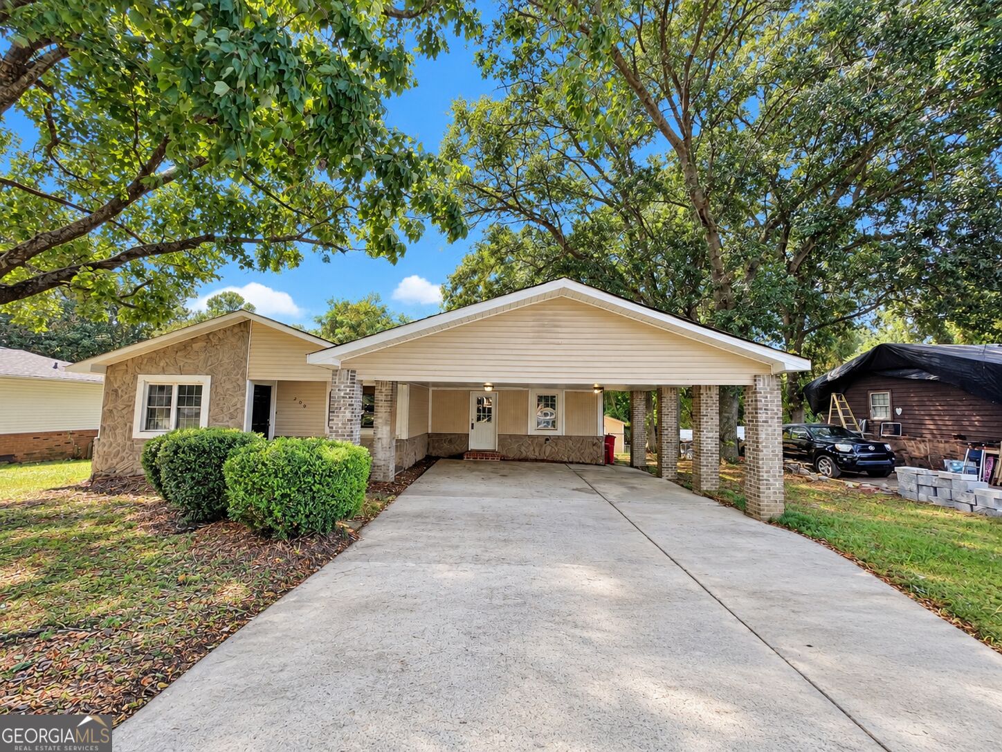 209 Scarborough Road Centerville GA 31028