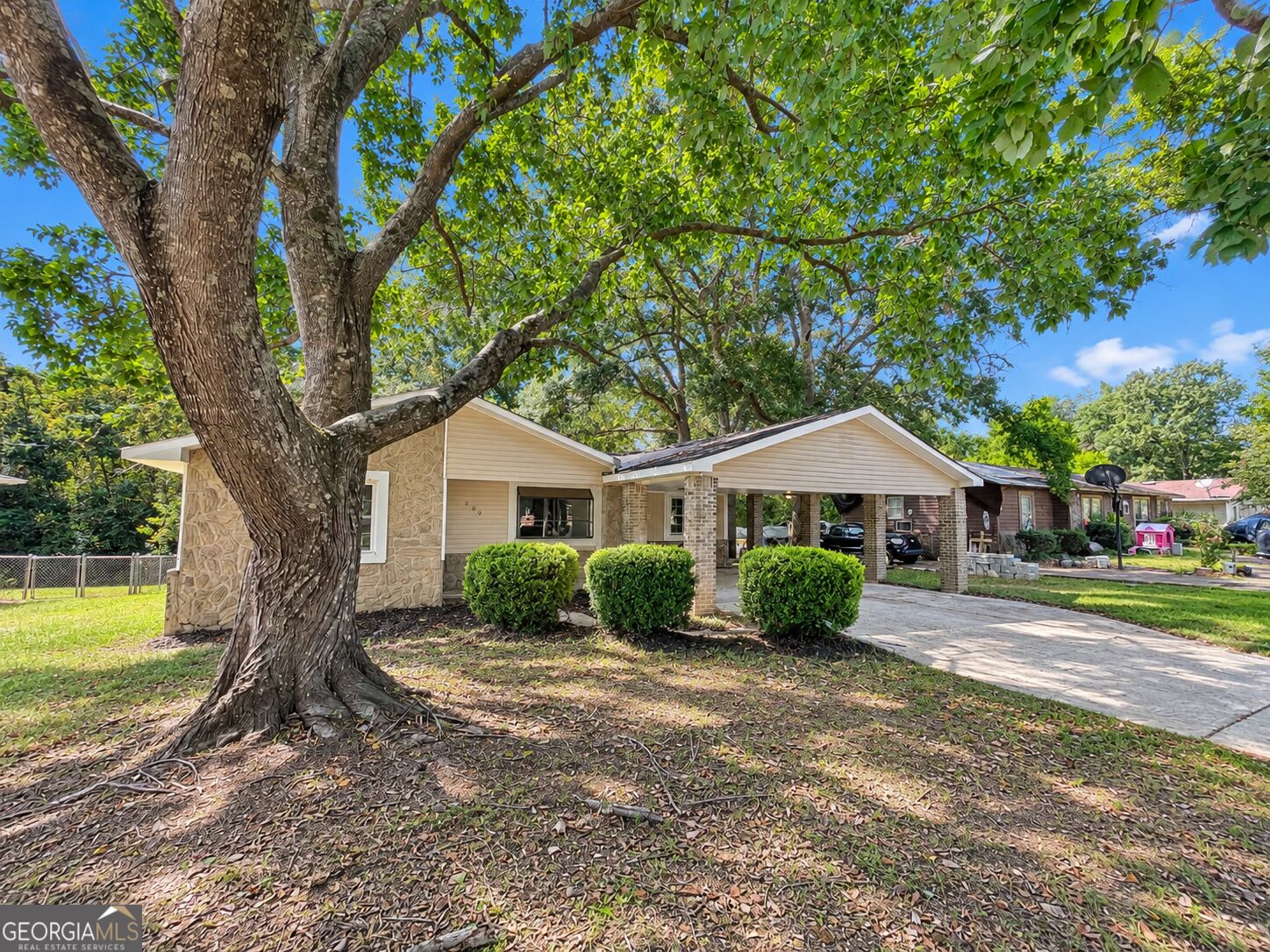 209 Scarborough Road Centerville GA 31028