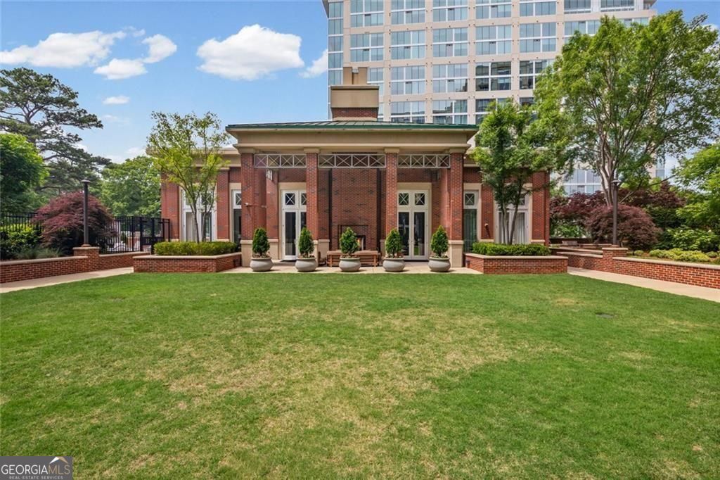 1820 Peachtree Street NW Atlanta GA 30309