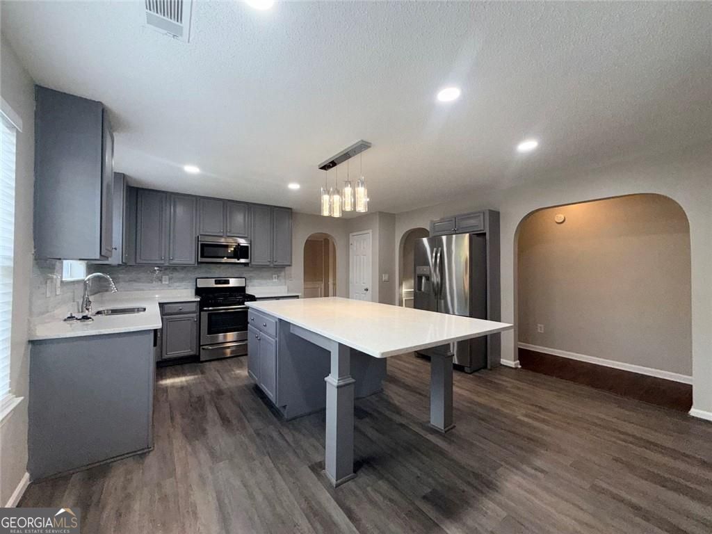 609 Vaughan Drive Hampton GA 30228