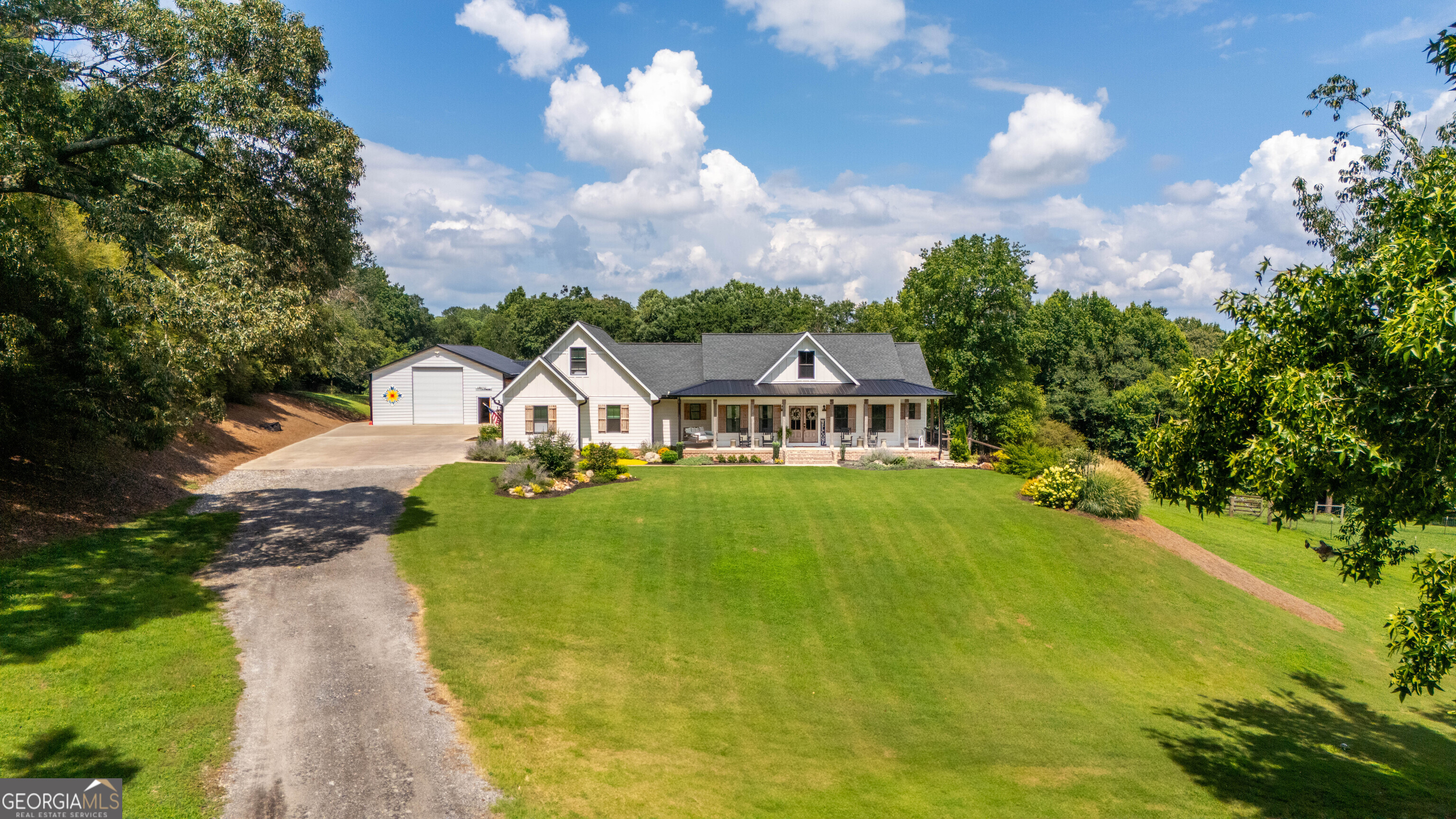 7625 W County Line Road Lula GA 30554