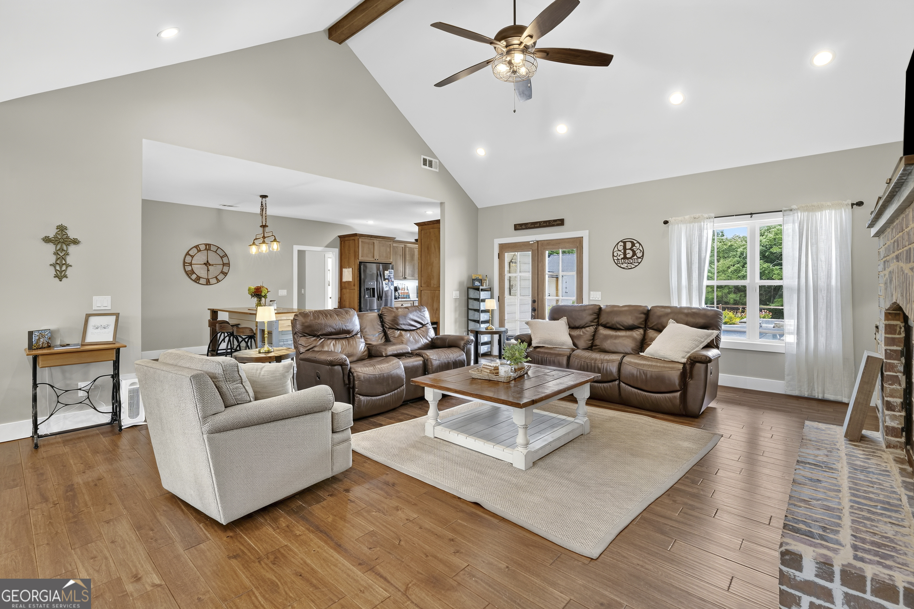 7625 W County Line Road Lula GA 30554