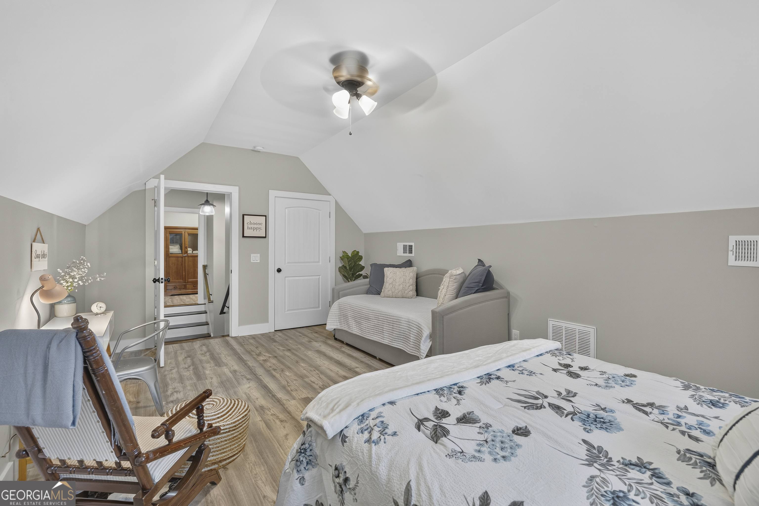 7625 W County Line Road Lula GA 30554