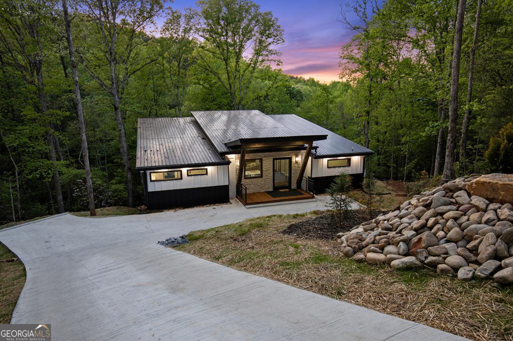 148 Brookwood Drive Blue Ridge GA 30513