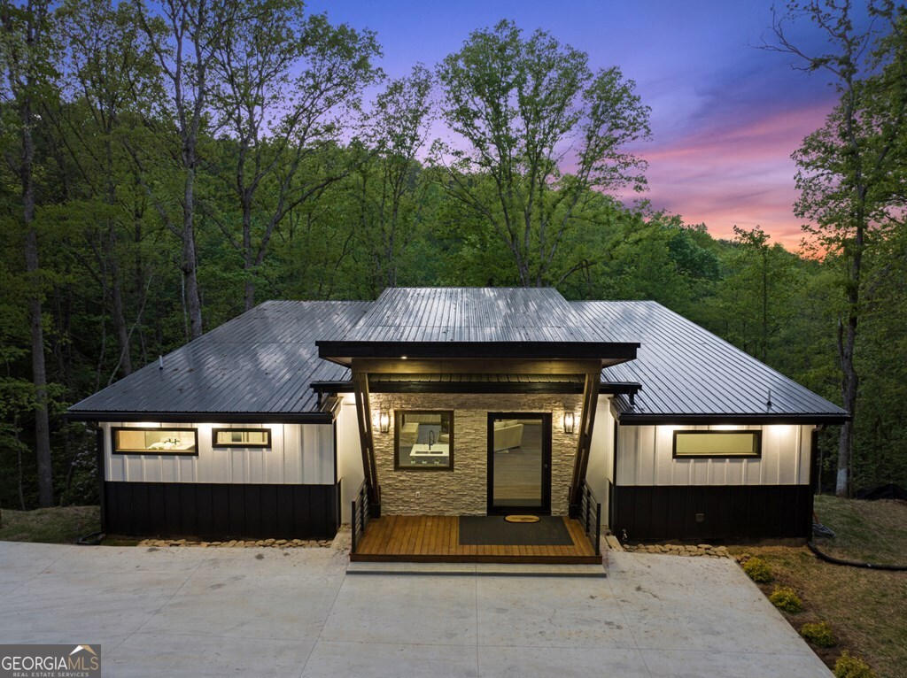 148 Brookwood Drive Blue Ridge GA 30513