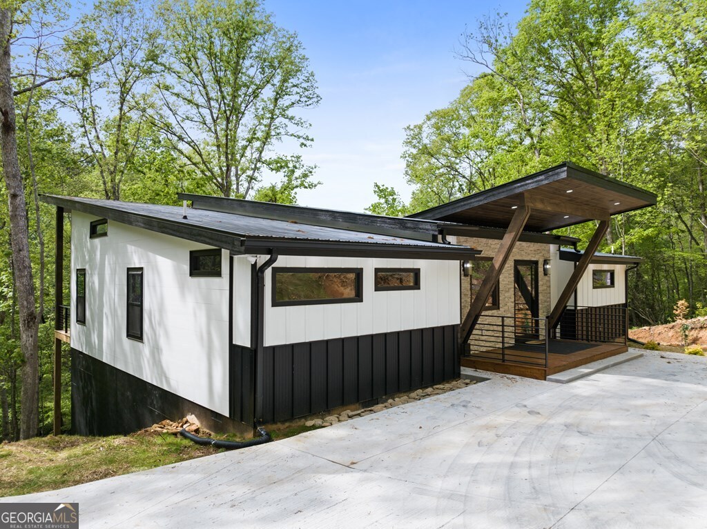 148 Brookwood Drive Blue Ridge GA 30513