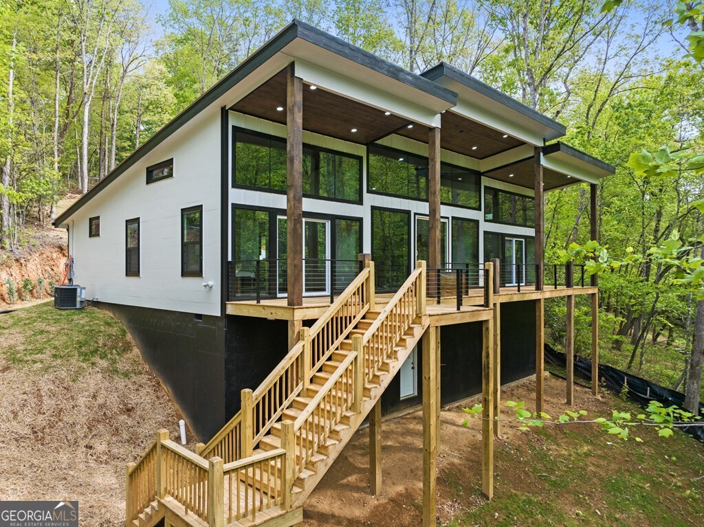 148 Brookwood Drive Blue Ridge GA 30513