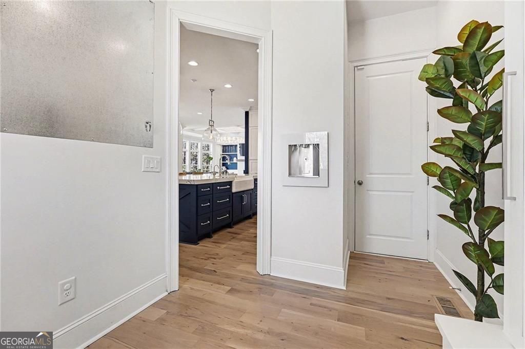 1895 Henley Way Alpharetta GA 30009