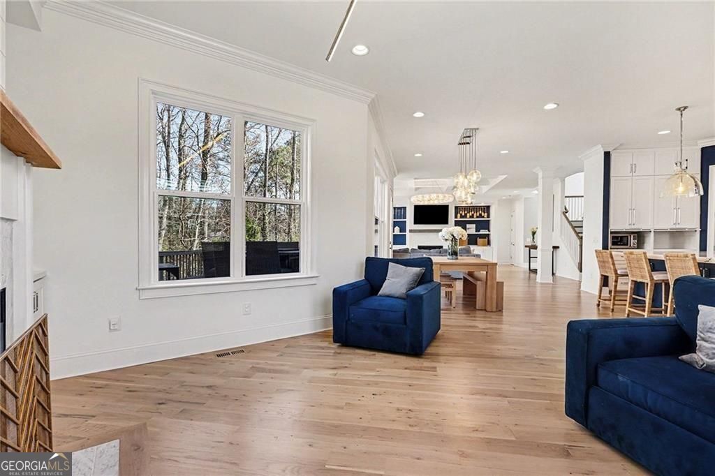 1895 Henley Way Alpharetta GA 30009